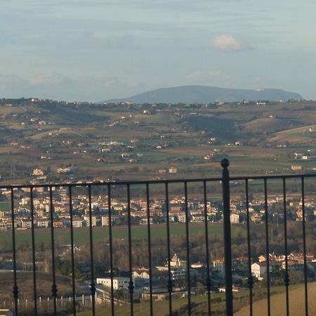 Hotel La Rosa Dei Venti Monte San Giusto Habitación foto